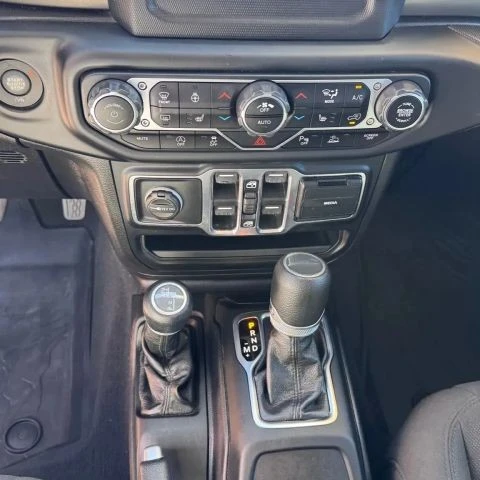 2020 Jeep JT Gladiator - Image 13 of 15