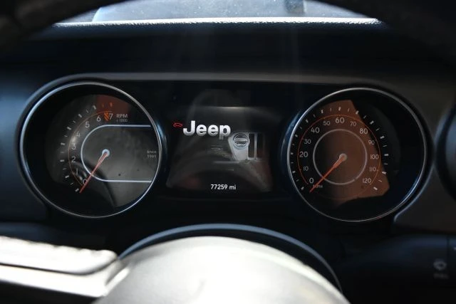 2020 Jeep JT Gladiator - Image 11 of 18