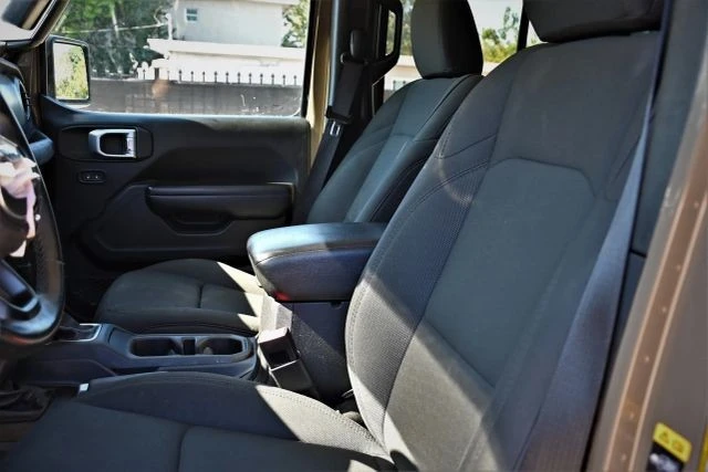 2020 Jeep JT Gladiator - Image 12 of 18