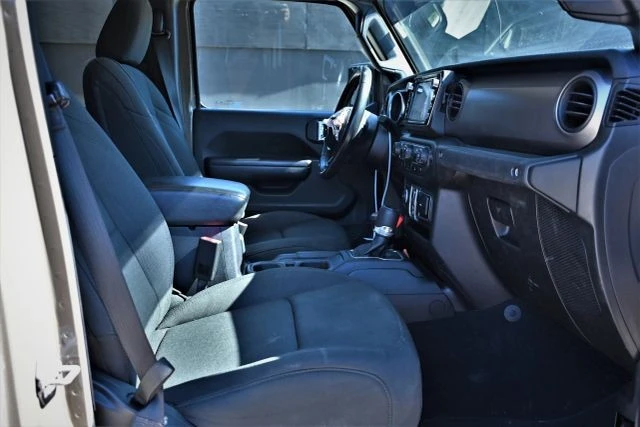 2020 Jeep JT Gladiator - Image 13 of 18