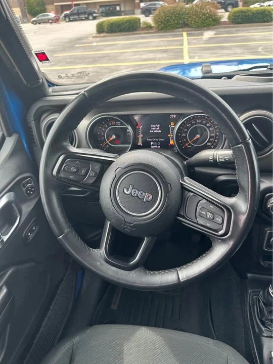 2020 Jeep JT Gladiator - Image 14 of 15