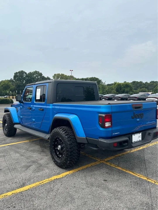 2020 Jeep JT Gladiator - Image 9 of 15