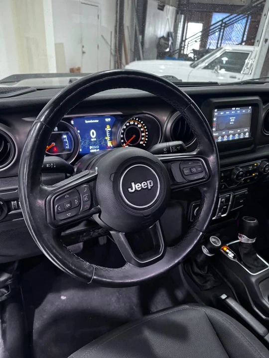 2020 Jeep JT Gladiator - Image 7 of 13