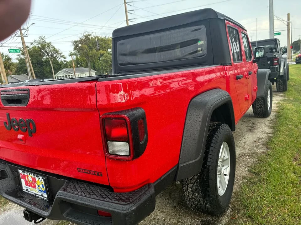 2020 Jeep JT Gladiator - Image 9 of 19