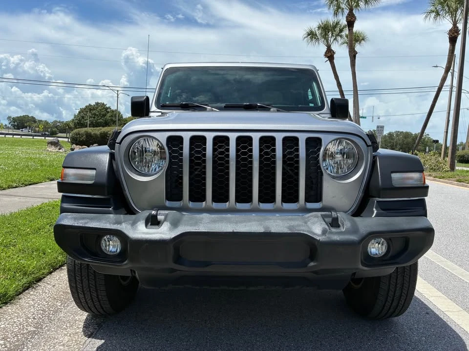 2020 Jeep JT Gladiator - Image 2 of 20