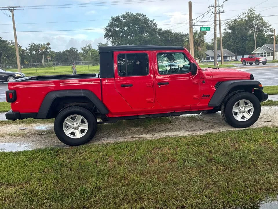 2020 Jeep JT Gladiator - Image 11 of 19