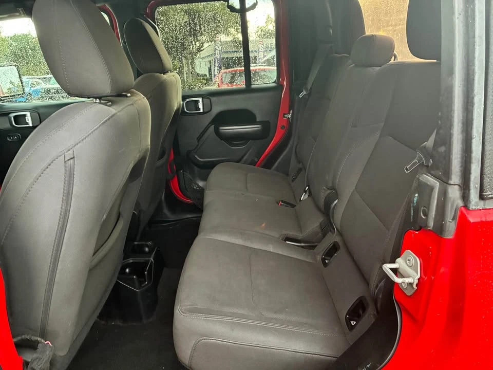 2020 Jeep JT Gladiator - Image 16 of 19