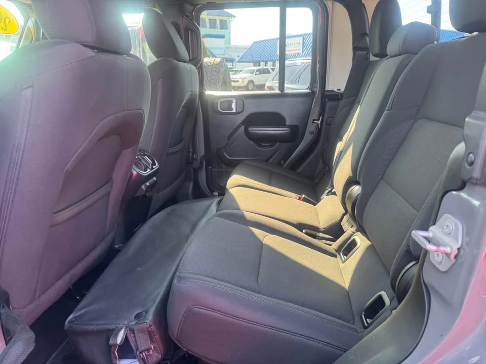 2020 Jeep JT Gladiator - Image 10 of 12