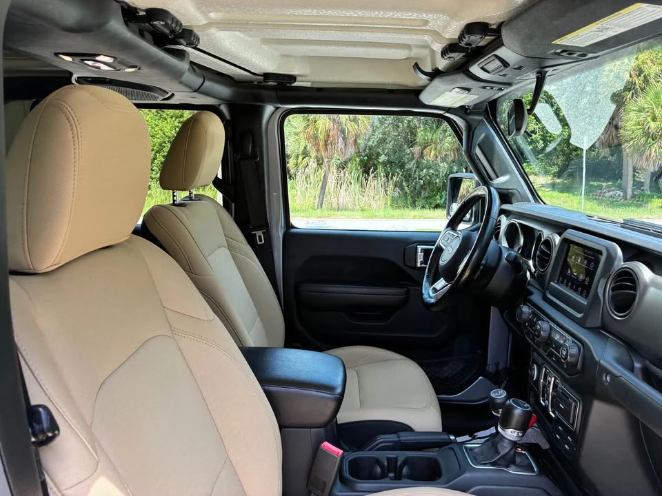 2020 Jeep JT Gladiator - Image 18 of 20