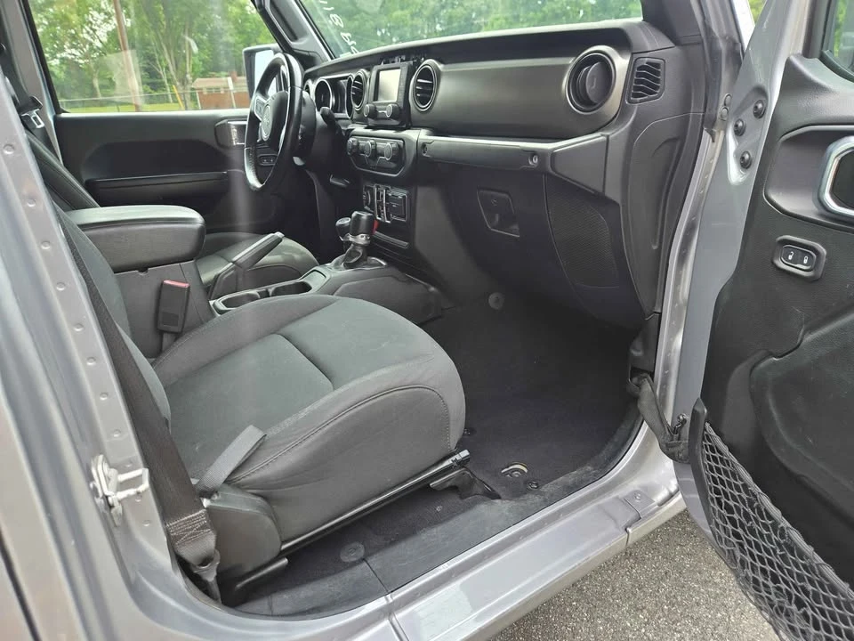 2020 Jeep JT Gladiator - Image 9 of 12
