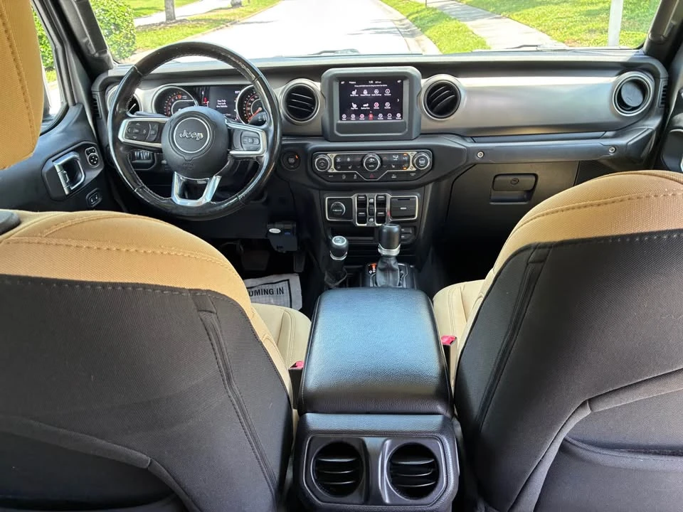 2020 Jeep JT Gladiator - Image 19 of 20