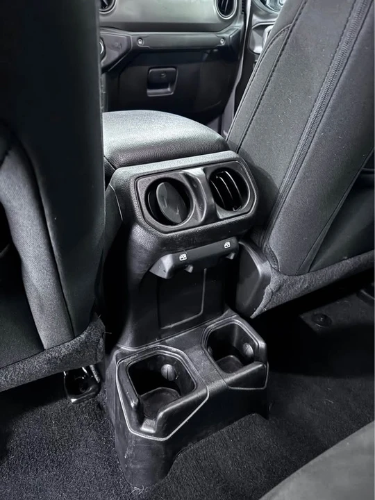 2020 Jeep JT Gladiator - Image 9 of 13