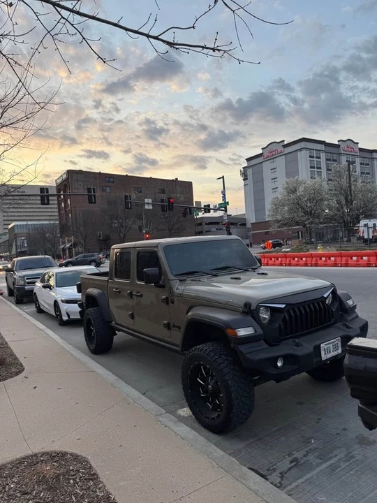 2020 Jeep JT Gladiator - Image 14 of 14
