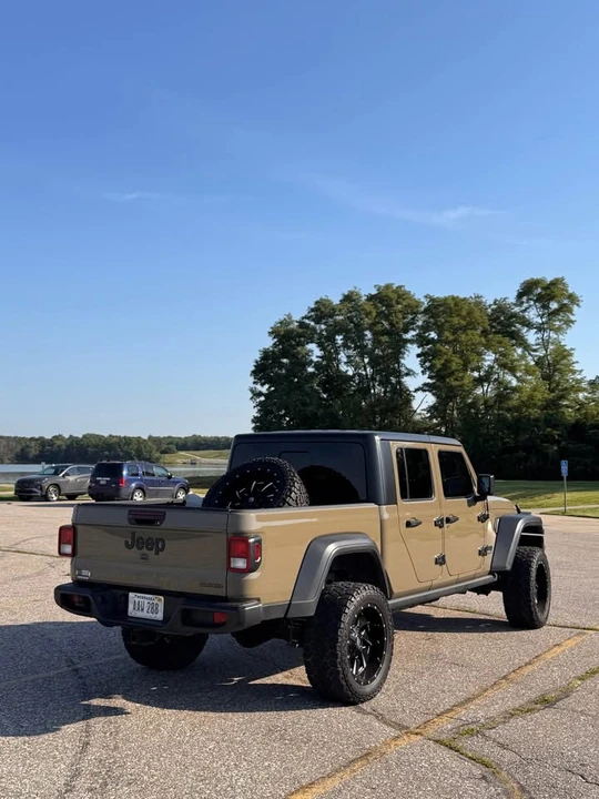 2020 Jeep JT Gladiator - Image 7 of 14