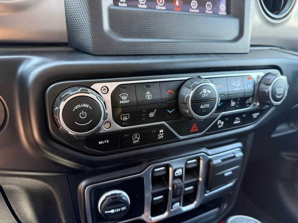 2020 Jeep JT Gladiator - Image 13 of 15