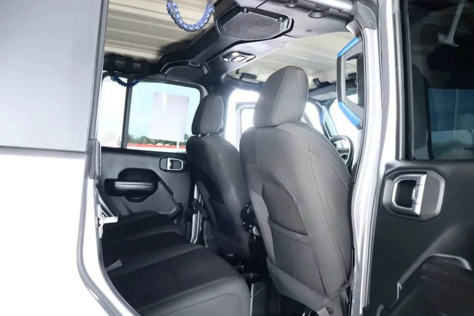 2020 Jeep JT Gladiator - Image 17 of 20
