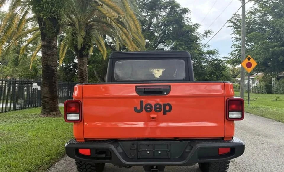 2020 Jeep JT Gladiator - Image 3 of 14