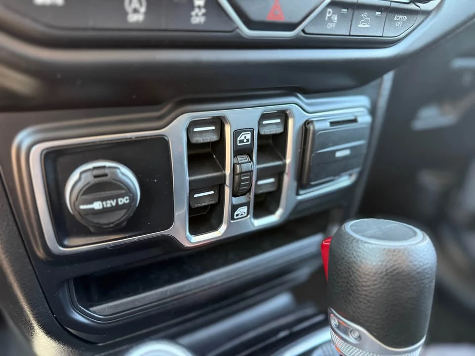 2020 Jeep JT Gladiator - Image 12 of 15