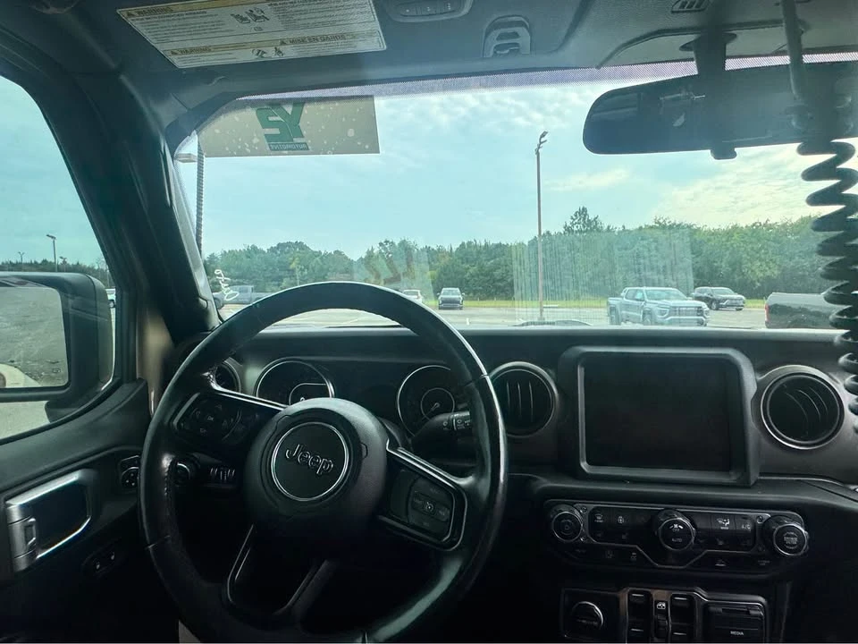 2020 Jeep JT Gladiator - Image 11 of 13