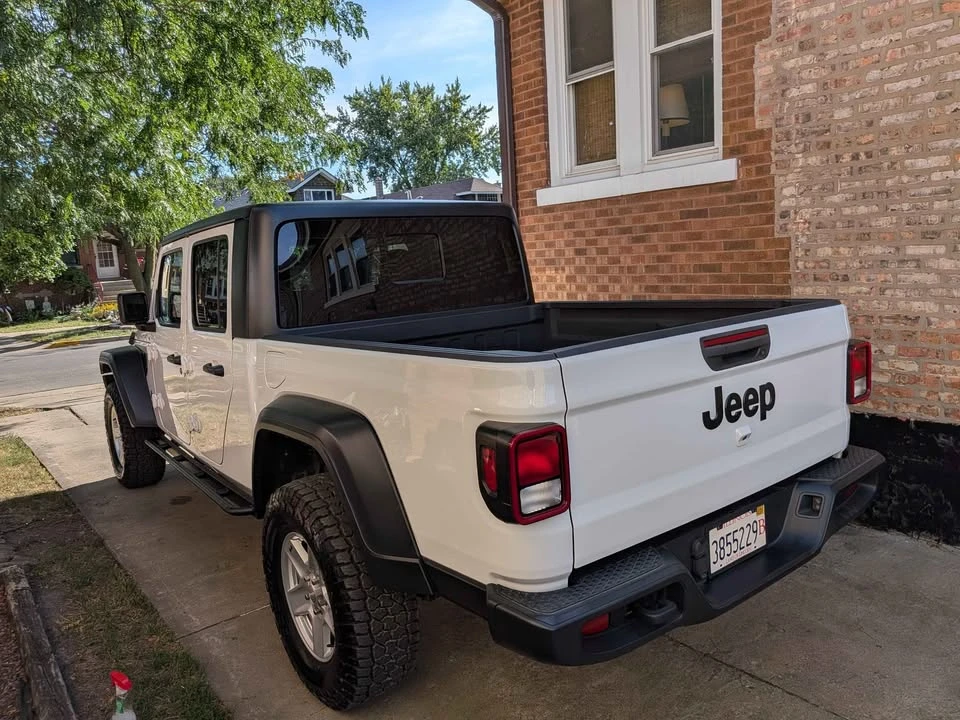 2020 Jeep JT Gladiator - Image 2 of 10