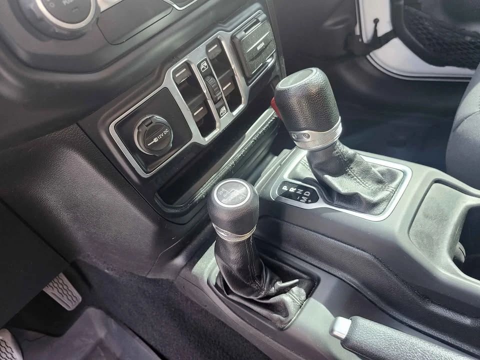 2020 Jeep JT Gladiator - Image 8 of 14