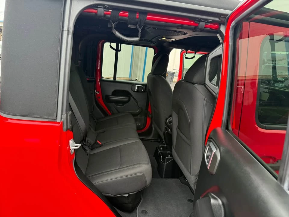 2020 Jeep JT Gladiator - Image 15 of 16