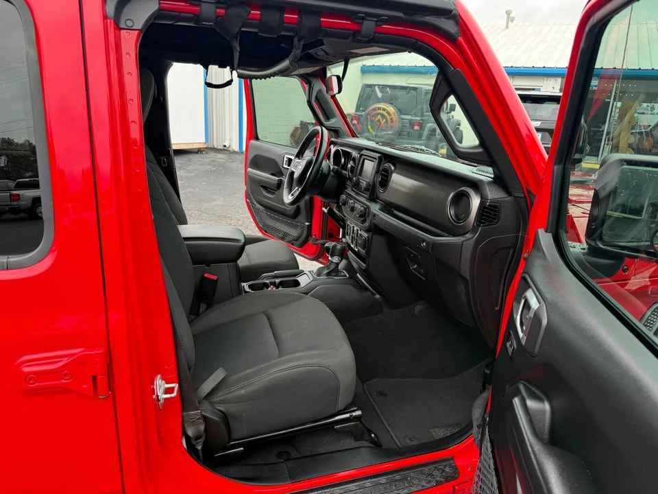 2020 Jeep JT Gladiator - Image 16 of 16