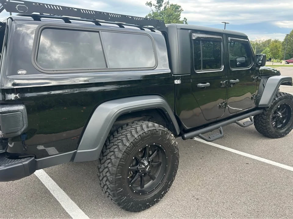 2020 Jeep JT Gladiator - Image 2 of 13