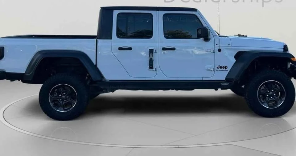 2020 Jeep JT Gladiator - Image 2 of 8