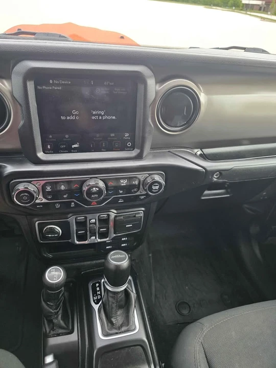 2020 Jeep JT Gladiator - Image 16 of 19