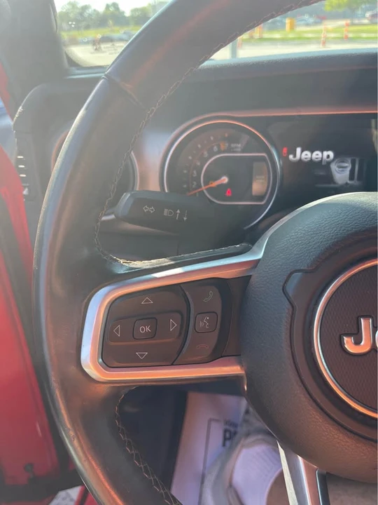 2020 Jeep JT Gladiator - Image 13 of 20