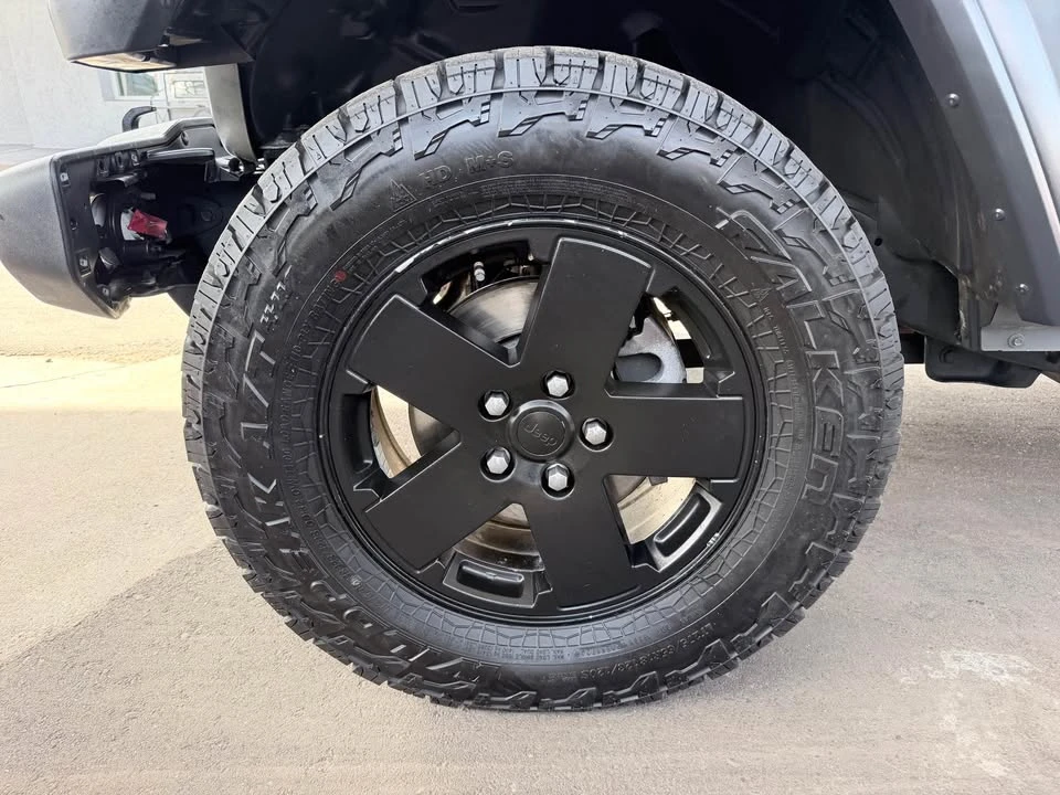 2020 Jeep JT Gladiator - Image 18 of 19