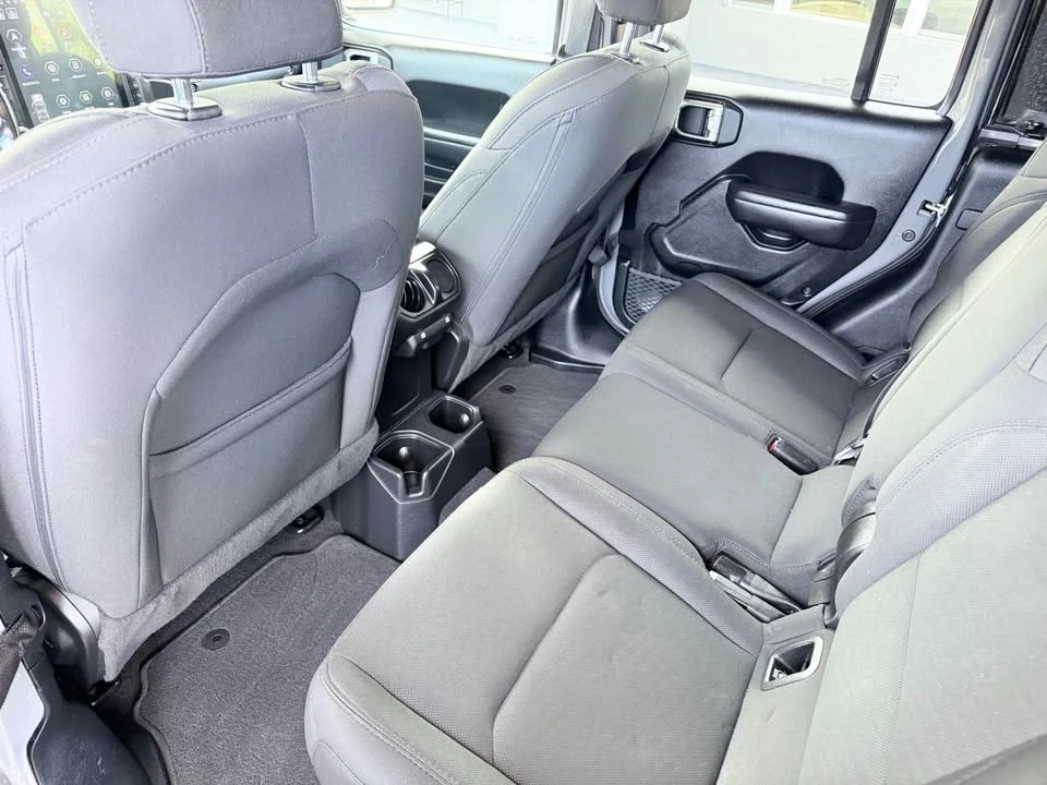 2020 Jeep JT Gladiator - Image 17 of 19