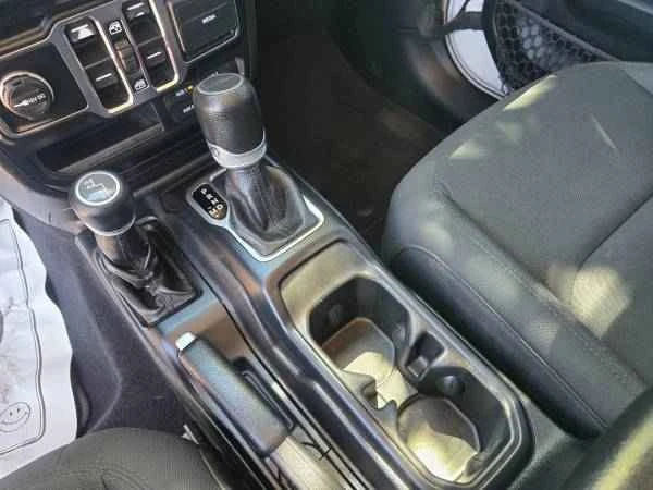 2020 Jeep JT Gladiator - Image 9 of 11