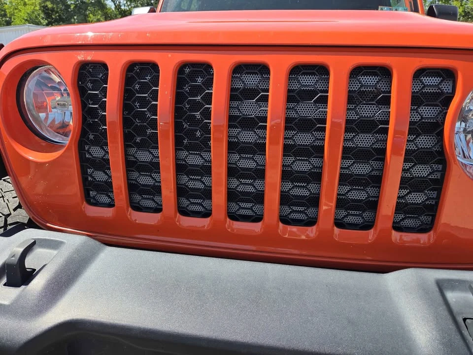 2020 Jeep JT Gladiator - Image 2 of 20