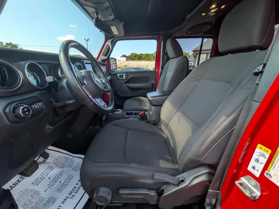 2020 Jeep JT Gladiator - Image 9 of 20