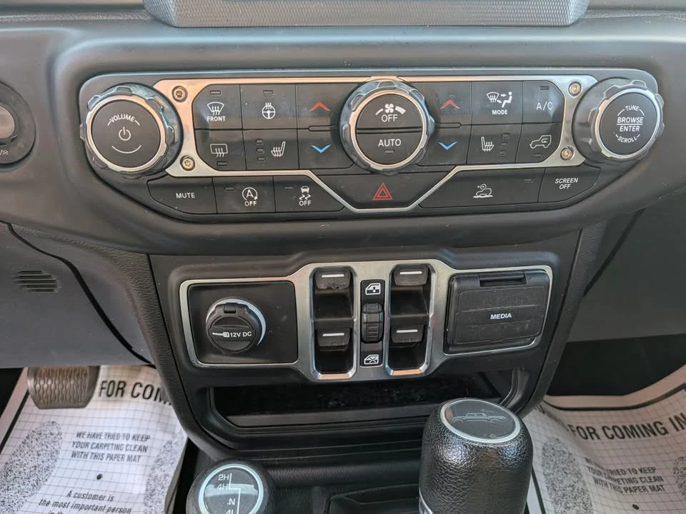 2020 Jeep JT Gladiator - Image 13 of 20