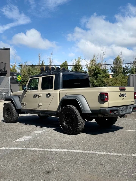 2020 Jeep JT Gladiator - Image 7 of 16