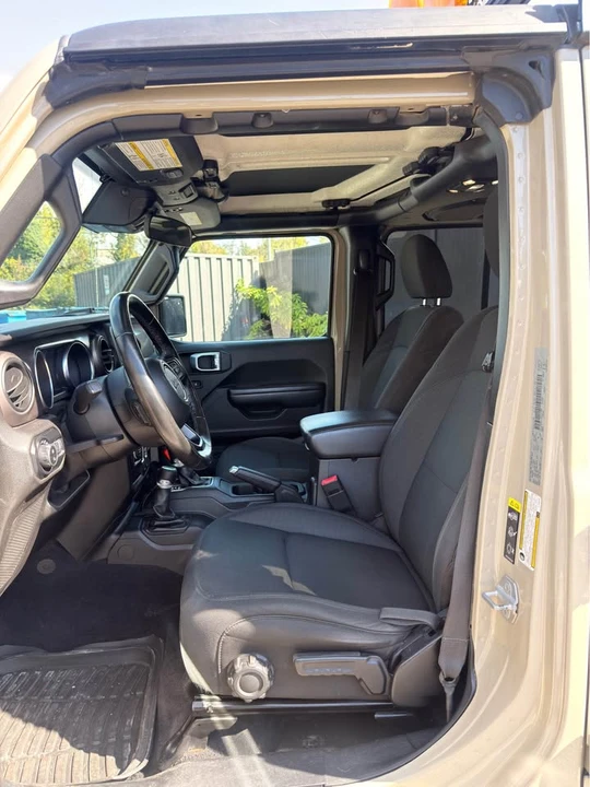 2020 Jeep JT Gladiator - Image 13 of 16