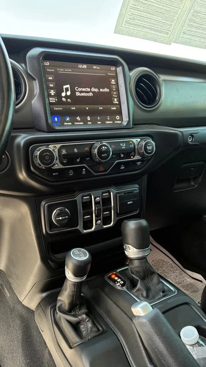 2020 Jeep JT Gladiator - Image 8 of 11