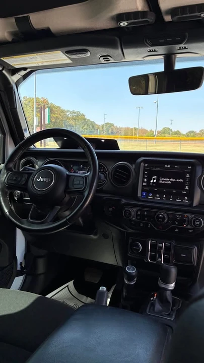 2020 Jeep JT Gladiator - Image 10 of 11