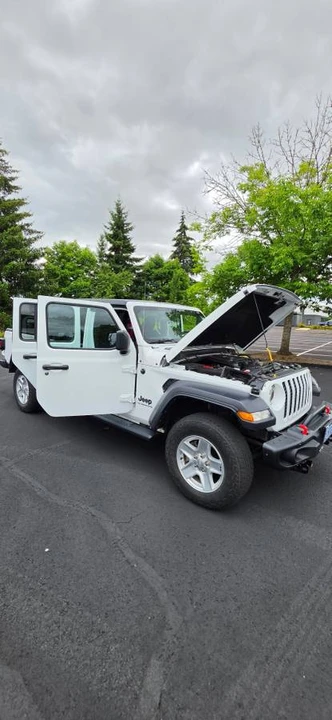 2020 Jeep JT Gladiator - Image 8 of 13