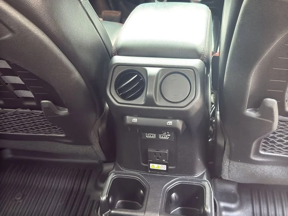 2020 Jeep JT Gladiator - Image 17 of 20