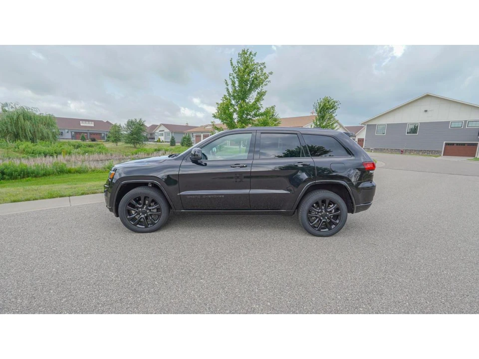 2020 Jeep WK2 Grand Cherokee - Image 9 of 31