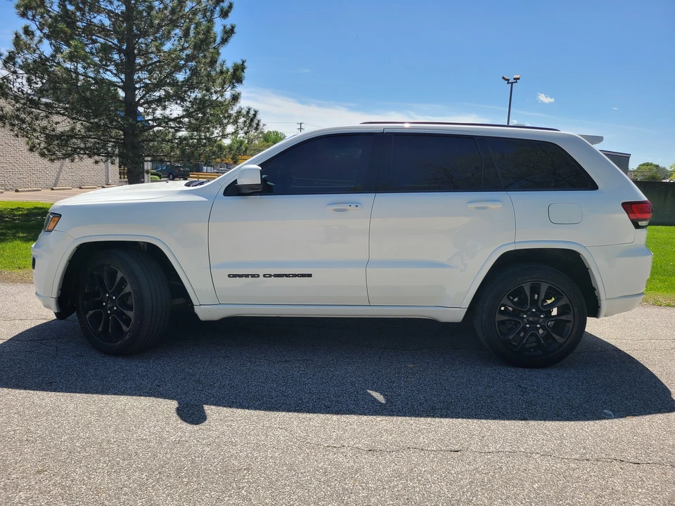 2020 Jeep WK2 Grand Cherokee - Image 2 of 24