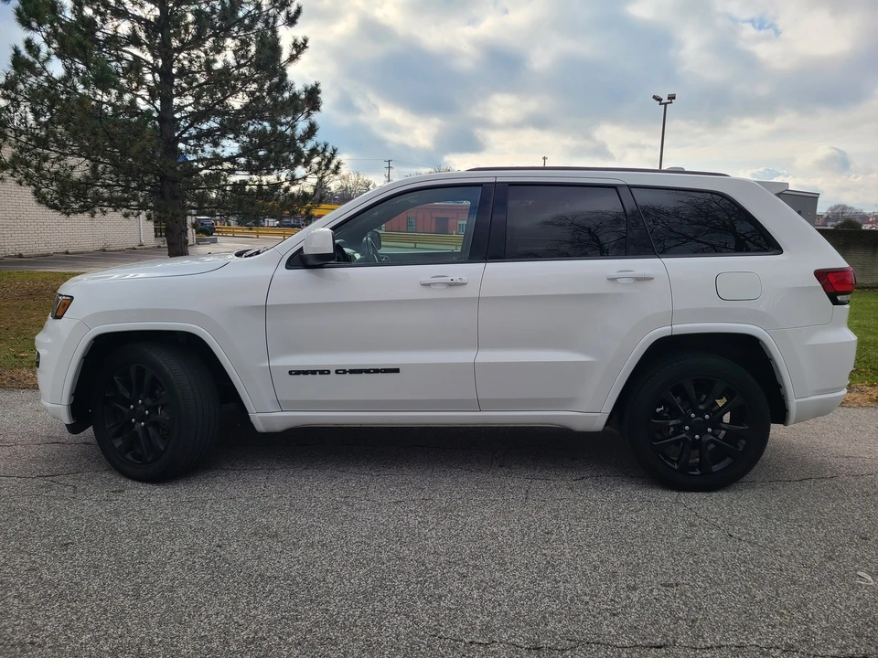 2020 Jeep WK2 Grand Cherokee - Image 2 of 24