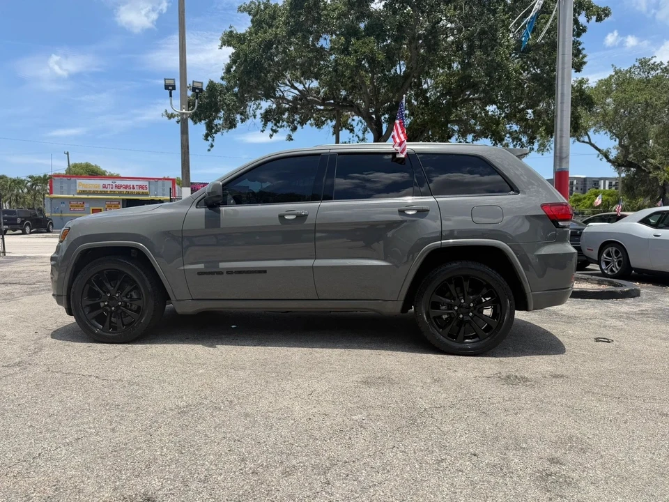 2020 Jeep WK2 Grand Cherokee - Image 14 of 28