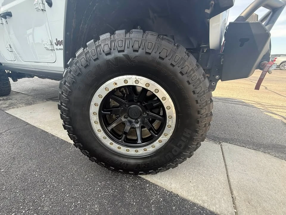 2020 Jeep JT Gladiator - Image 11 of 12