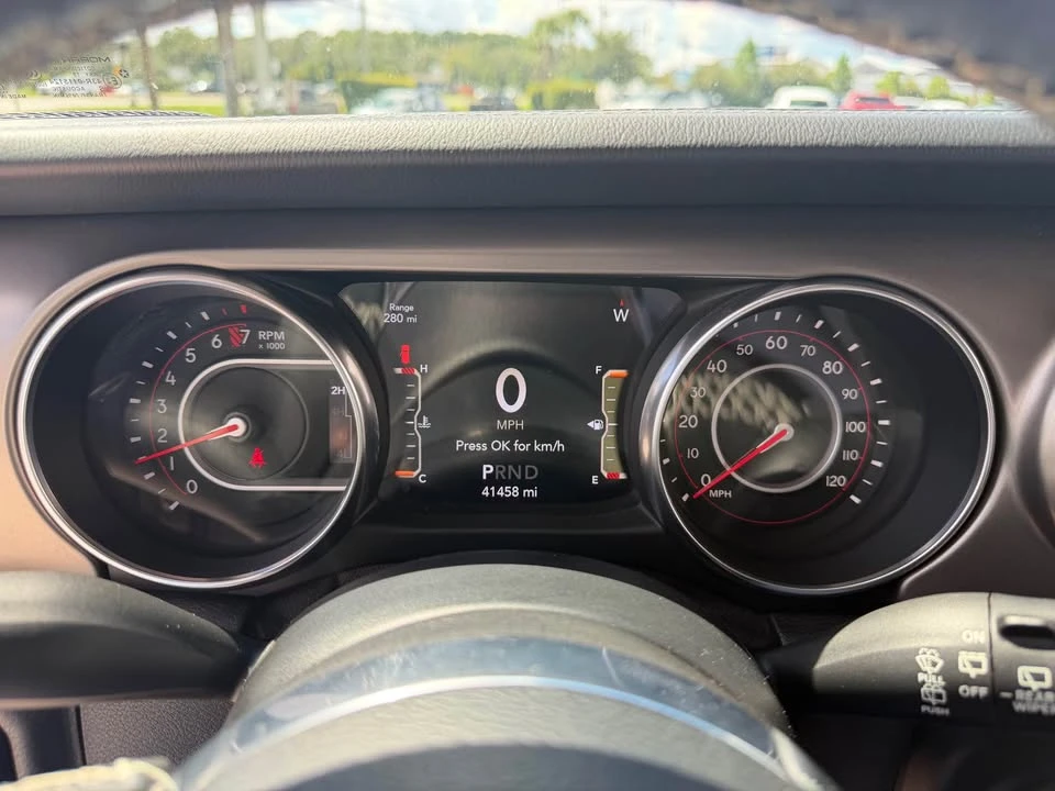 2020 Jeep JL Wrangler - Image 12 of 13