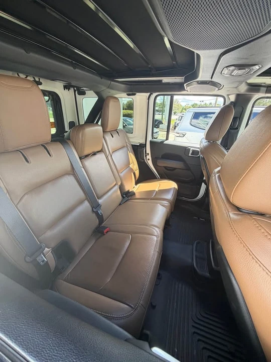 2020 Jeep JL Wrangler - Image 9 of 13